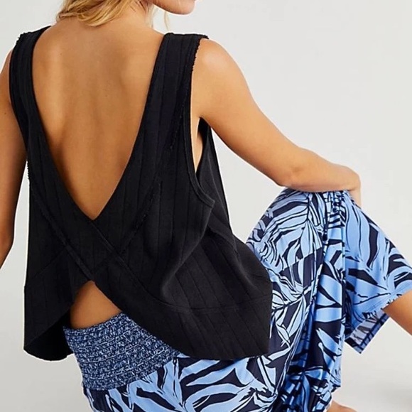Free People - freecycled Harper Tank Black (like new) - Picture 1 of 7